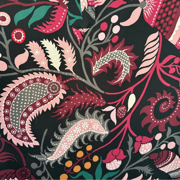 Floral Patterned Women's Top - Picture 4 of 7